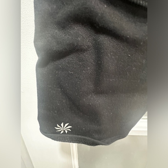 Athleta 2-in-1 Contender Skirt Combo Crop Leggings - Picture 3 of 7